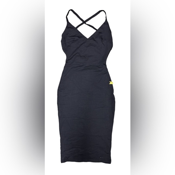 REVOLVE superdown Reigh Strappy Midi Dress in Black🚨Minor Flaw 🚨 - Picture 3 of 5